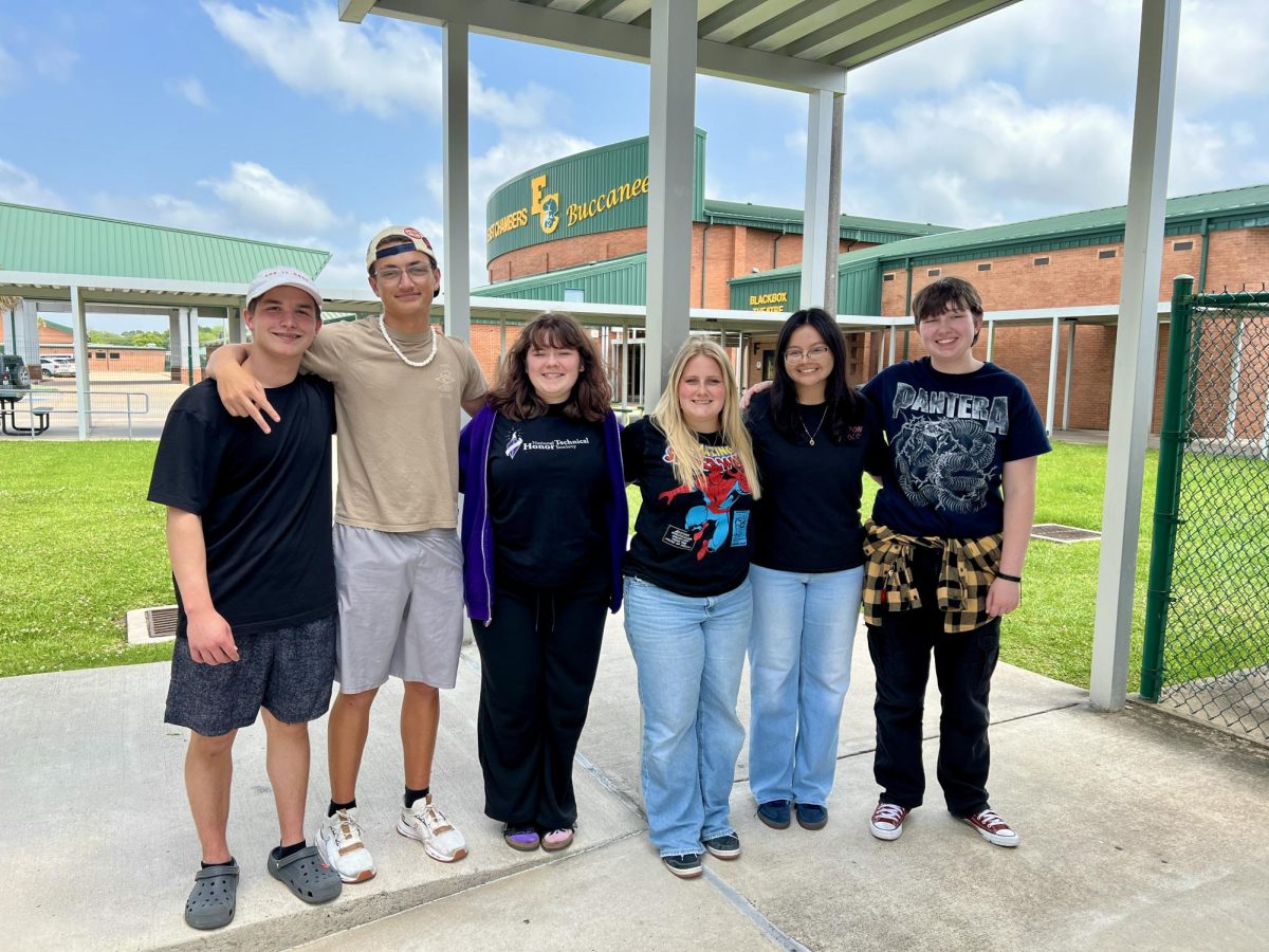 UIL Academics advance to State